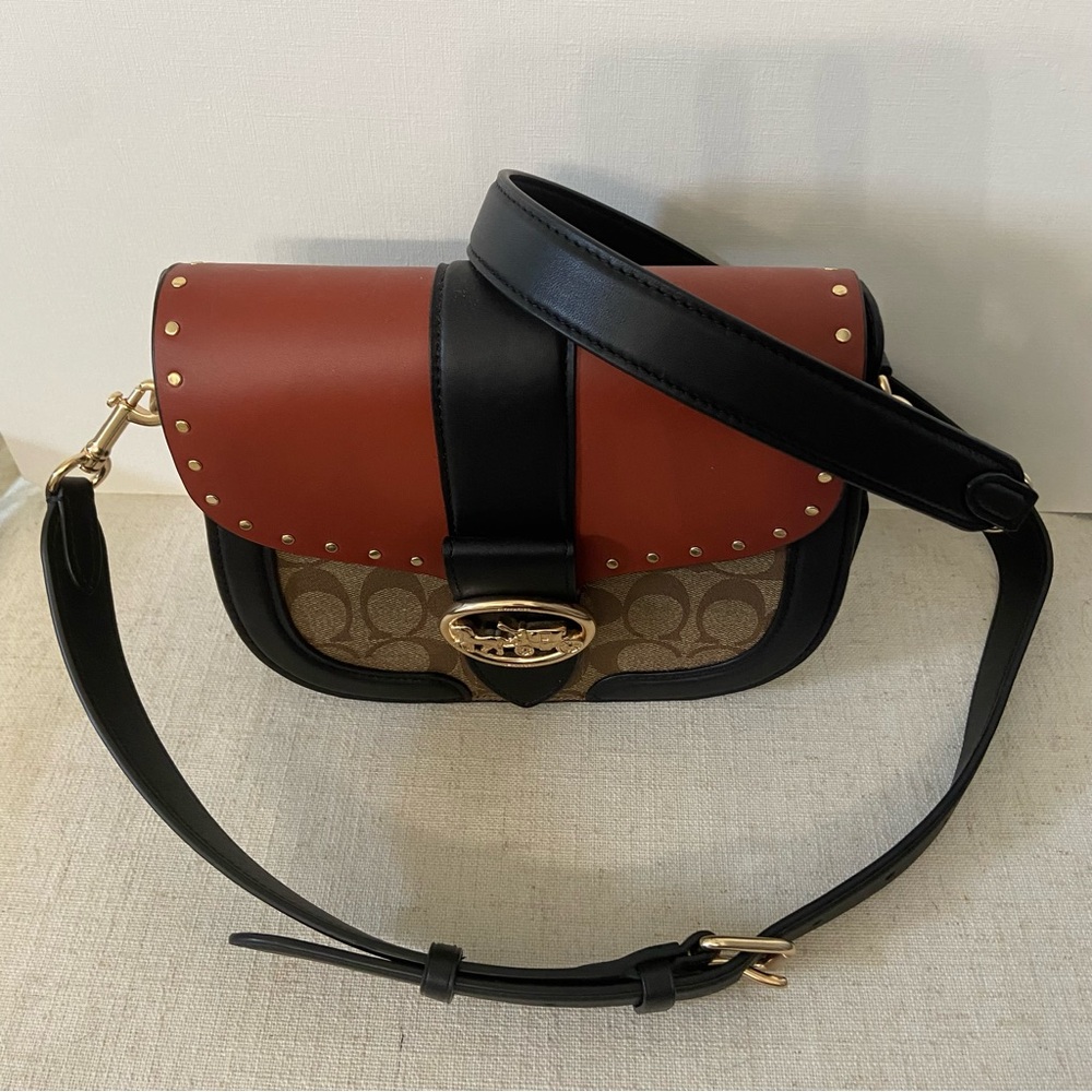 COACH NWOT Georgie Color Block Saddle Bag - Picture 3 of 9
